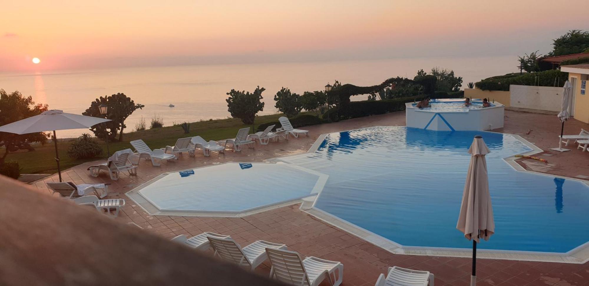 Blue Diamond Parghelia Quarto foto